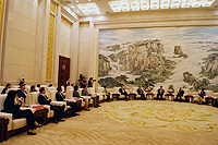 中国科协陈希书记（右一）会见出席中国科协年会的港澳代表